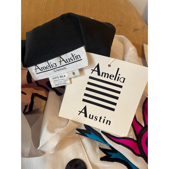 Vintage 80s  Amelia Austin graphic embroidered silk Cropped
 Top Size 8 - Picture 3 of 7